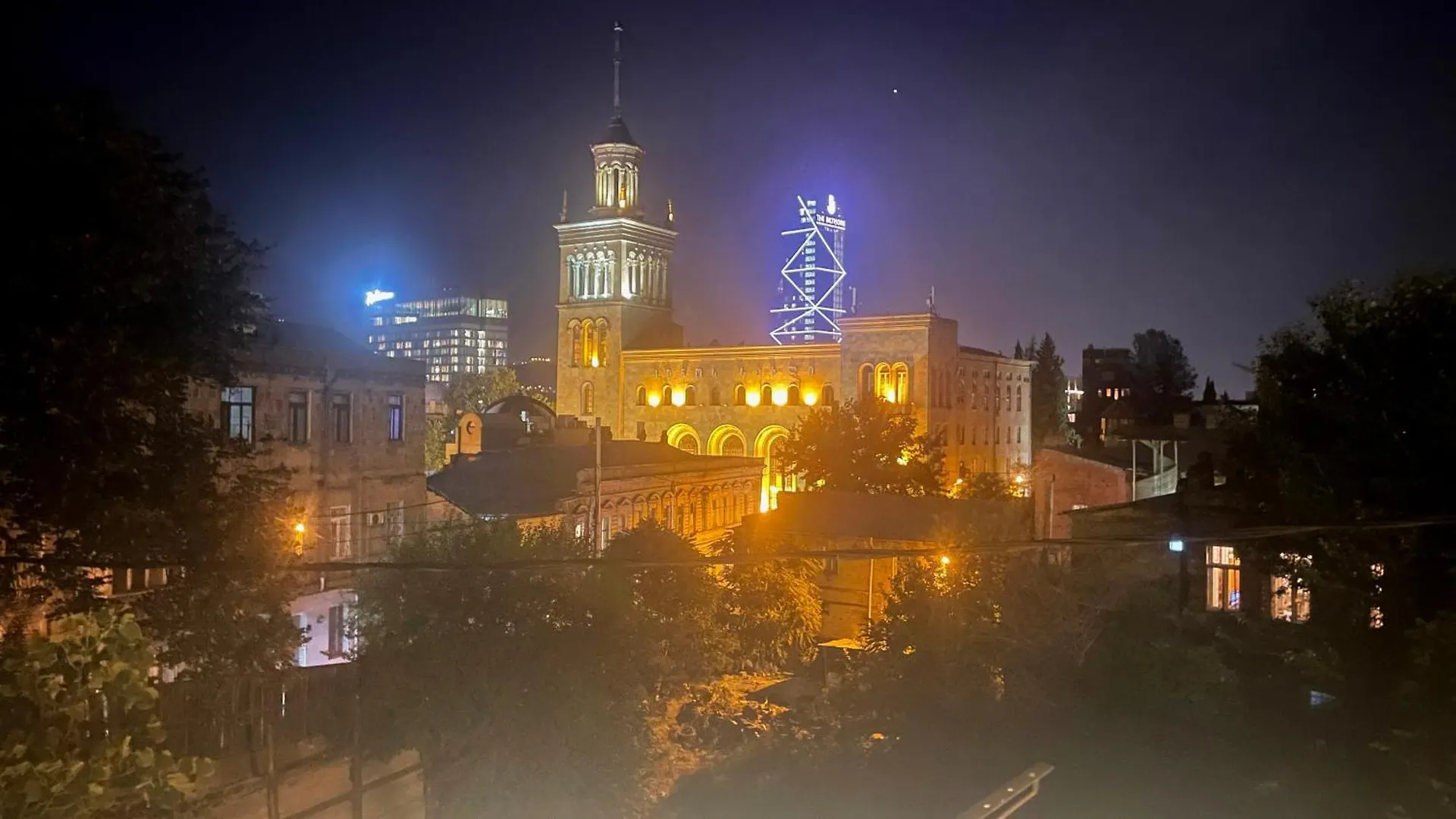 Barnovi 8 Lägenhet Tbilisi